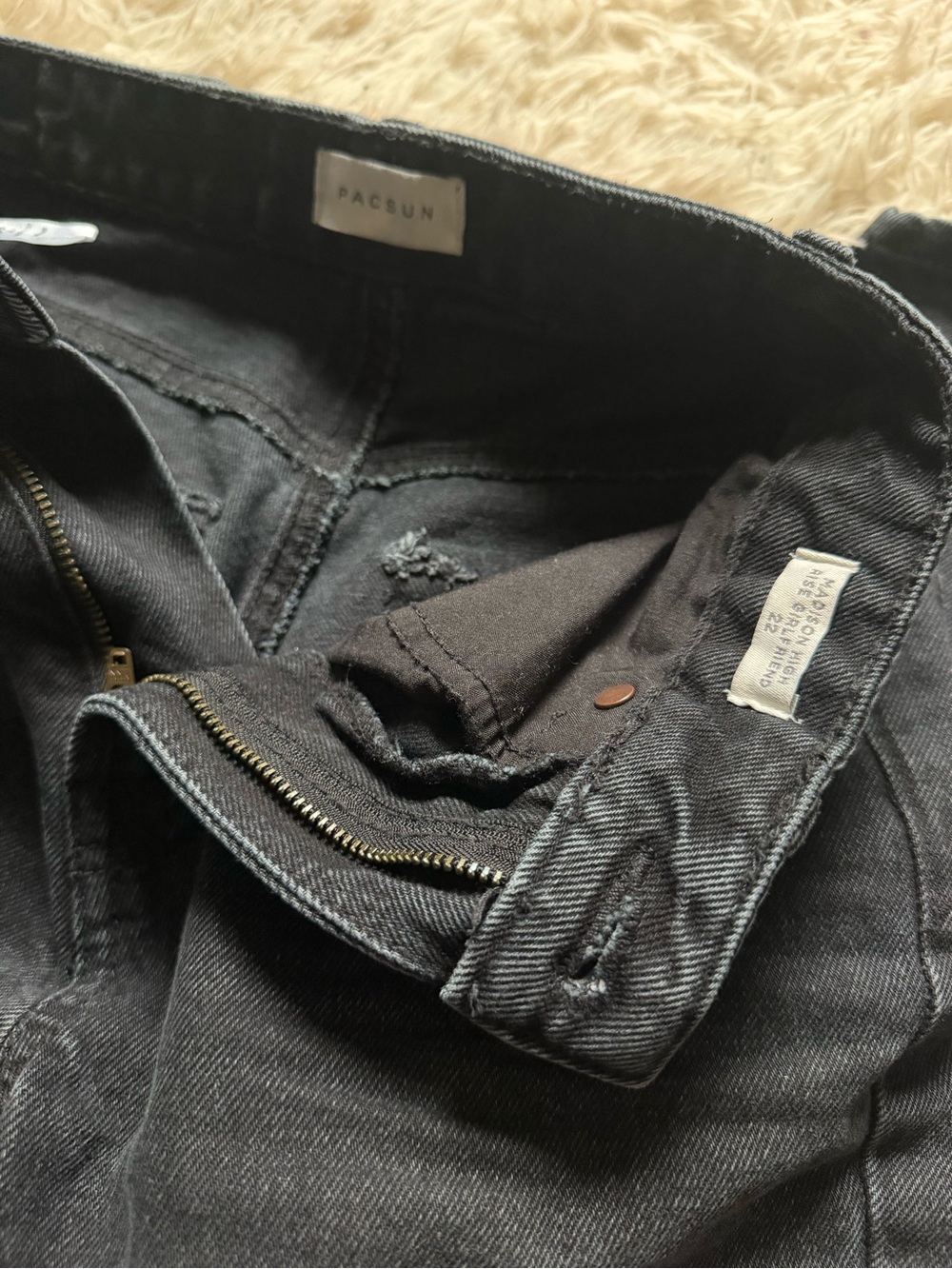 PacSun Black High-Rise Wide Leg Jeans - Picture 3 of 7